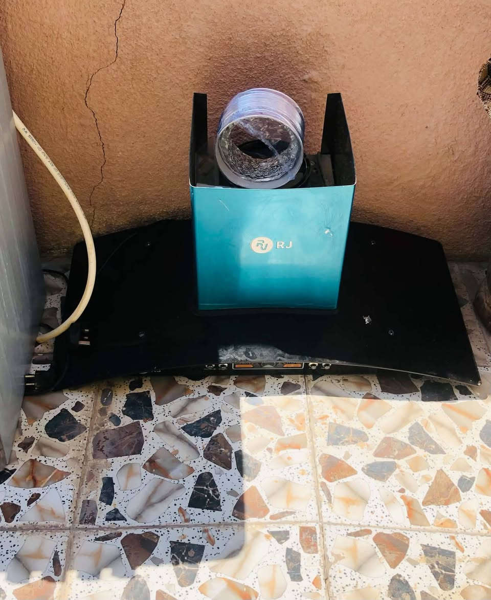 الطباخ والمفرغه للبيع كلش جدد ونوعيه جيده الي يردهم يدخل خاص


**إذا كنت صاحب هذا الإعلان وتريد حذفه لأي سبب، رجاءا أرسل رسالة إلى الدعم الفني**