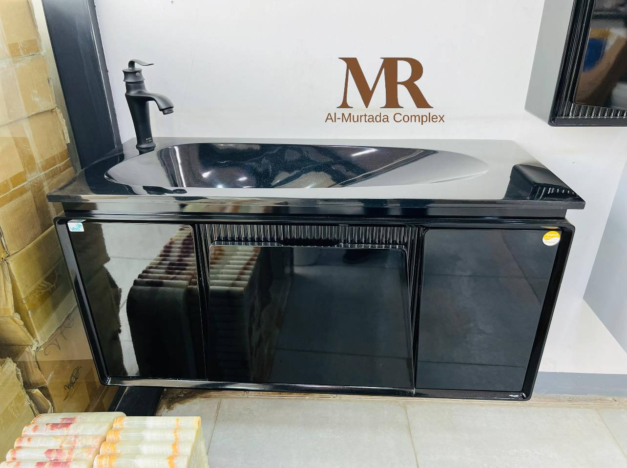 متوفر لدى مجمع المرتضى 
#مغسلة كاونترية 
قياس 100 سم 
حوض اكرلك 
Pvc بلاستك 
العنوان 
الفرع الاول كربلاء-طويريج - الجمعية شارع الجدول مجاور مطعم تراث 
الفرع الثاني كربلاء-طويريج الشارع الحولي 
وتساب *********** 
#مغسلة #كاونترية #pvc
