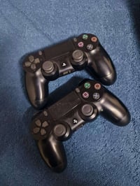 بلايستيشن ٤ • ٥٠٠ جيجا • يدتين