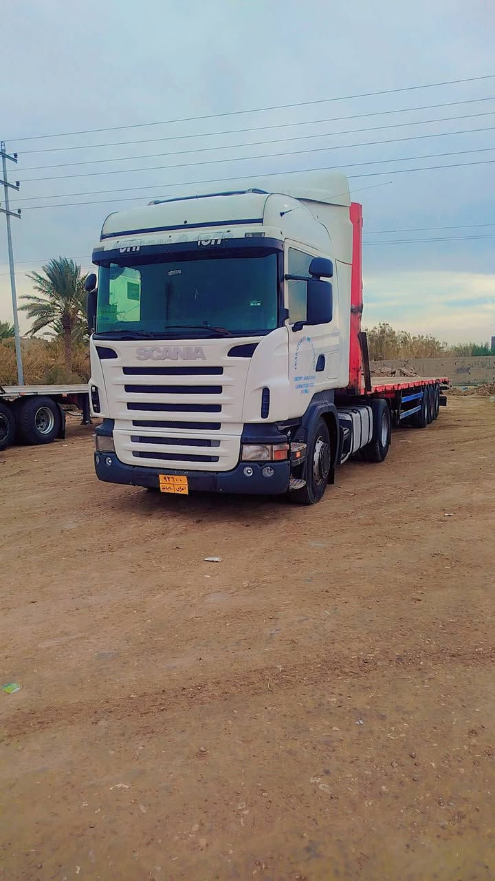 السلام عليكم للبيع سكانيا  2005 راس وعربانه رقم سليمانيه مصفره ضريبة وغرامه مربوطه فلات مكينه 420 لا بخار ولا تنقيص كير كوبره تخم تاير كفالة عامه للاستفسار ***********
