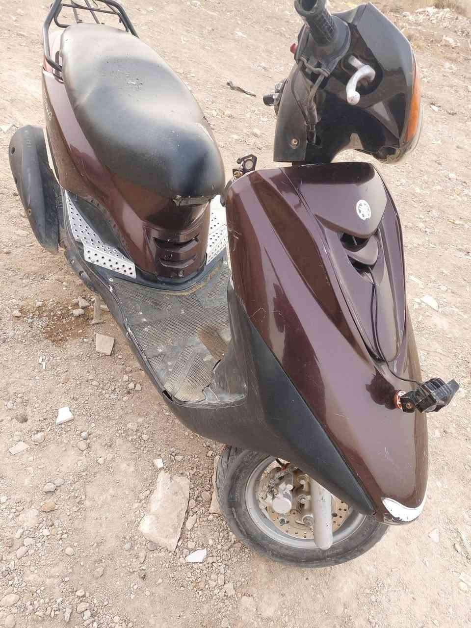 السلام عليكم دراجه اكزز تريت 140دراجه محرك بلادي ممفتوحه الدراجه كهربائيات كله شغال شلعه ومعدل ناعمه كلش حساس ستان تايرات دبلات بريكات كله مكفول سعر 750 وبيهه حك الجيه فقط مكان الجسر الدوار مال التاجي رقم ***********
