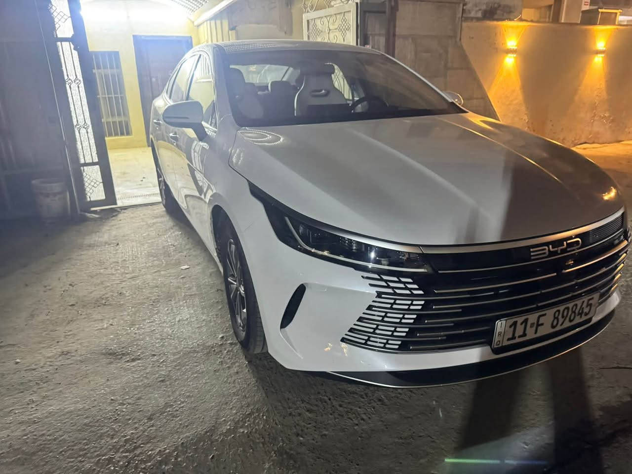 السلام عليكم
BYD DESTROYER

موديل 2025

رقم بغداد

ماشية 5300km
مكفولة من كلشي
المواصفات :

بصمتين مبرمج

شاحنة ايرث 

مشتريلها سبير والعدة مالته

مبرمجة الشاشة

يوتيوب

ويز 

راديو

كامرة خلفية

باقي المواصفات معروفه

السعر : 20 مليون و 100 الف

المكان : بغداد-السيدية

الرقم : ***********
