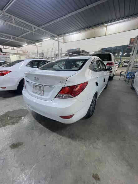 اكسنت موديل 2015خليجي مكينه ١٦٠٠دوش كير ومكينه ع الشركة ماشية96 صدر امامي خلفي ع الشركه مابيهه نقص برغي فتحه تحكمات جهتين السيارة بدون صبغ بدون فتح بيهه مكانات بارد وبيهه شخط باب عكس السايق   ملاحضات بسيطة بسم بنيه تحويل مباشر مكانهه بغداد معارض ناحيه الرشيد  السعر 108 وبيهه مجال بسيط  
***********
