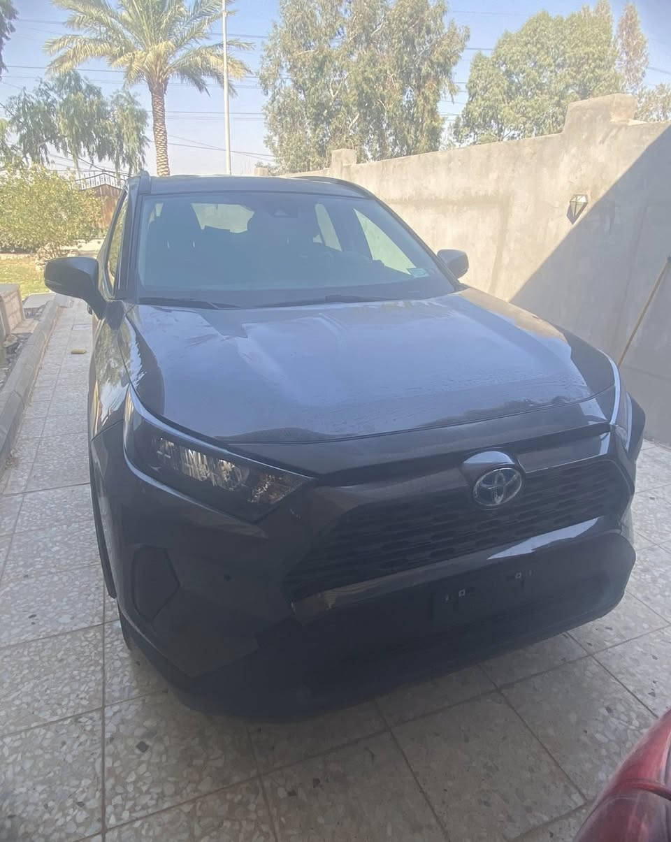 السلام عليكم
RAV4 2022 Le
حادثها موضح بالصور بدون دواخل بدون ايرباك حادث خفيف  ع وضعها ممصبوغة ماشية 101km 
بيها طخة خفيفة بين باب عكس السايق و الباب الخلفي 
 بيع او مراوس


**إذا كنت صاحب هذا الإعلان وتريد حذفه لأي سبب، رجاءا أرسل رسالة إلى الدعم الفني**