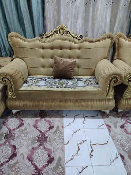 كراسي وتخم اللبيع شراي يراسلهم واتساب *********** العماره
