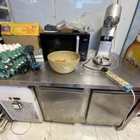 مجمدة ميز سل ستيل للبيع مكانها كربلاء للاستفسار   07816691531