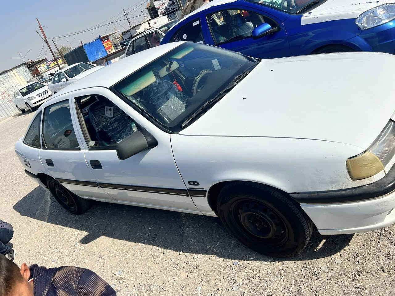 أوبل فكتره للبيع سياره جاهزه ونظيف ما بي صبغ كله بلادي. جوم كهربائي.  سياره كامله. محرك شرط. رقم وسنويه كامل تحويل ثاني يوم. للاستفسار ‭0782 782 2360‬
