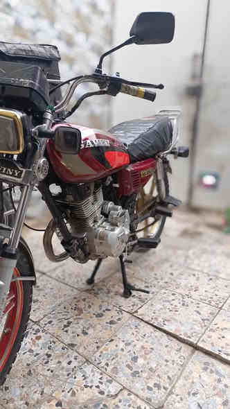 ايراني 5 كير
مجفته قبل شهرين 
اوراق بس الكارتونيه والمنفيس موديل 2021
دراجه خير من الله 
اي نقص مابيهة كهربائياته كلهة شغاله
اشاير لايت عالي وناصي
مكاني العبيدي شهداء الثالثه 
سعر450
تواصل : ***********
