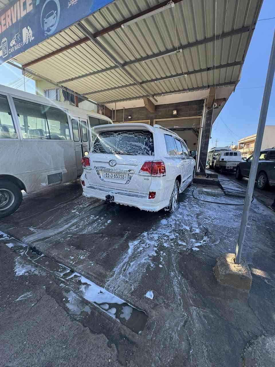 يالله لاندكروز ٢٠١٢للبيع
بريم اصل GXR
مكفوله من الضربه والصبغ
فقط بارد بيه مكانين
مكينه ٨سلندر 
مبدله جديده 
كير مكينه  حداديه خير من الله 
تبريد 
مكان سياره كربلاء المقدسه 
السعر ٣٣٠وبيه مجال لطيبين
***********
***********
