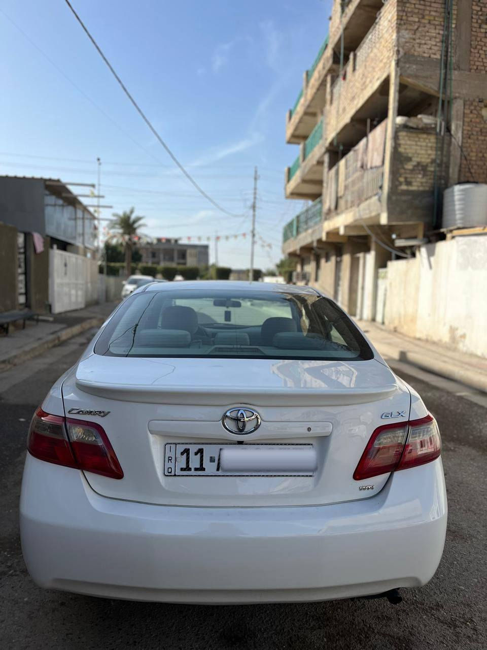 بسم الله الرحمن الرحيم 
سلام عليكم 
تويوتا كامري 2007
رقم بغداد انكليزي باسمي تحويل مباشر 
بيها صبغ باب خلفي وجاملغ امامي اثر شخوط
مواصفات الكاميري المعروفه 
كير محرك تبريد خير من الله على وضع الشركه 
السعر 119 وبيها مجال 
للاستفسار الاتصال 
***********
***********
