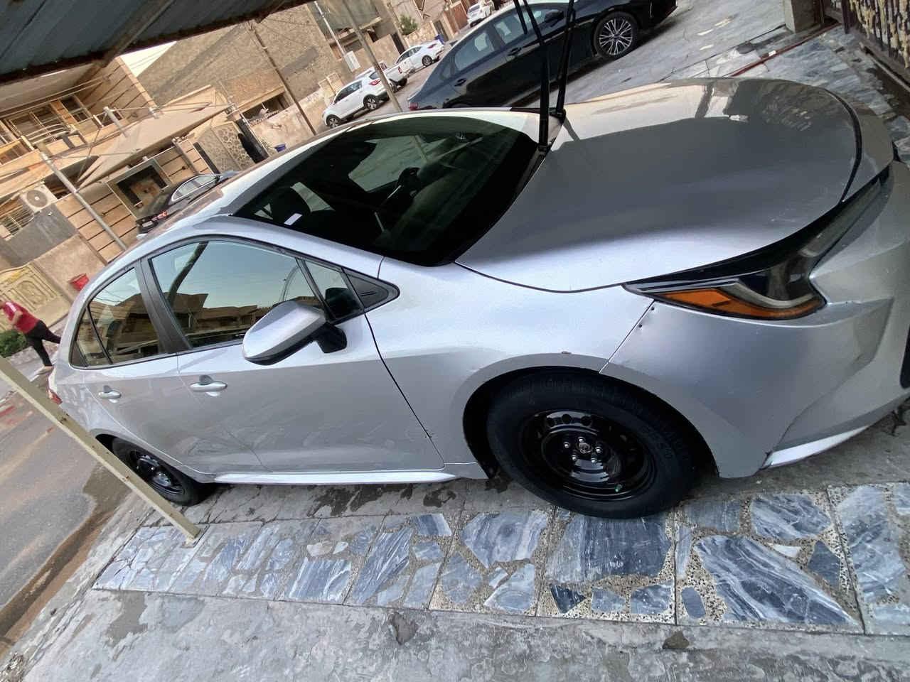 السلام عليكم
كورلا 2021 وارد أمريكي 
محرك 1800
حادث امريكا جاملغ االسايق مبدل وبنيد نفسه معمر 
بلعراق بيها صفحه عكس السايق صبغ بدون تبديل 
عليها ادامه تبديل رادياتر ماء وأدامه التبريد وتخم تاير جديد صدر امامي جديد (دبلات و بوش و بولبرنات  وفلنجات ودسكات+تعلا من الامام )
السياره ماشيه 51الف mi
السياره ب اسمي تحويل شوكت متحب 
محرك كير داخل السياره تبريد صدر كهربائيات شرط كفاله 
السعر المطلوب127 وبيها مجال للطيبين 
***********
