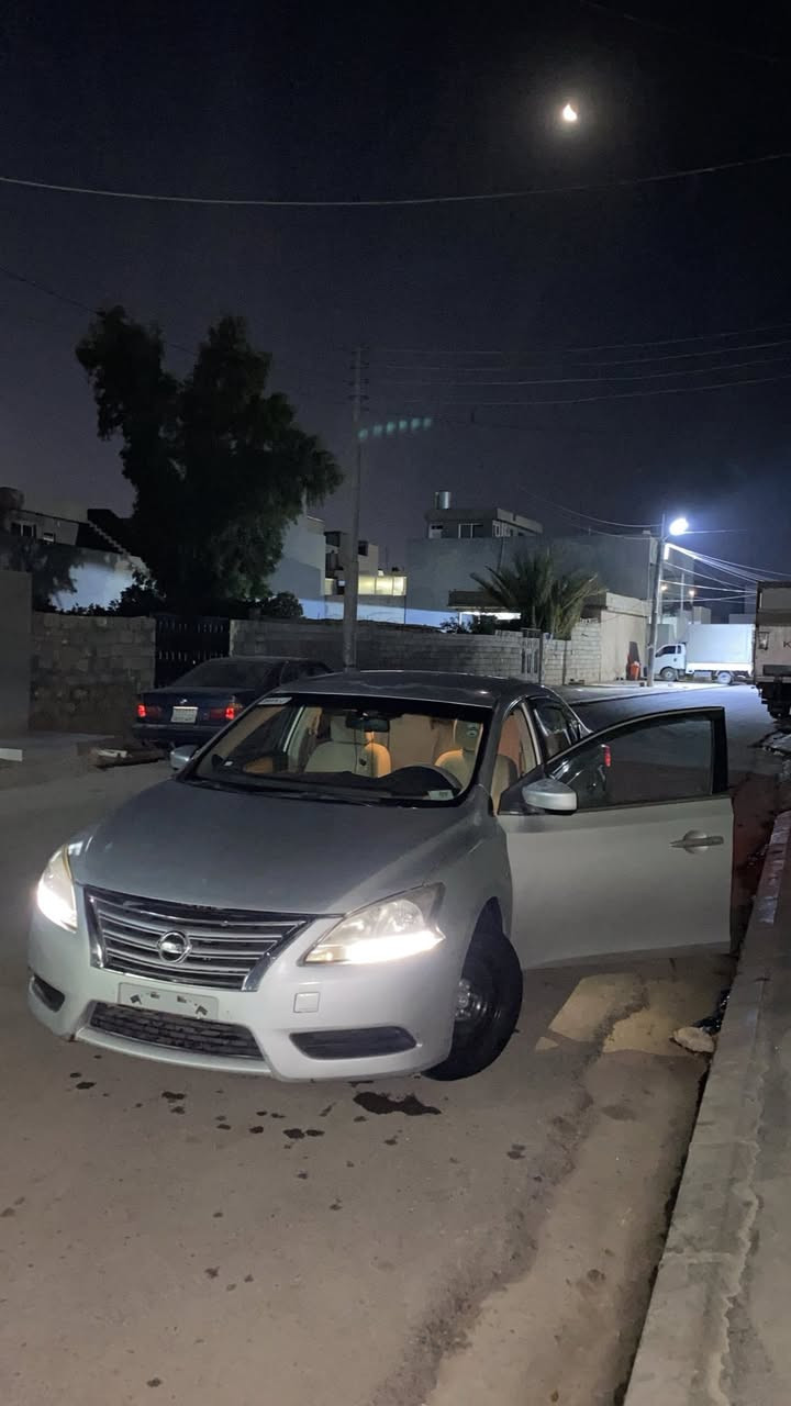 سلام علیکم
سینترە مۆدیل 2015سیارەکە راقەم و هەزەی نویە راقەم هەولیرە  گیر و مەکینە بەشەرت تەبریت بەشەرت لەسەر سویج مواسفات چار جام کارابای شاشە ئایپەت و گیج زینۆن لەبۆ لیدارن یەک جاملخی سبوخە و شەش جی ساردە کوتە نەرمە تەزرەکی زۆر کەمی هەیە باقی هەمووی بەشەرت با ناوکردن هیج کیشەیەکی نیە تەقە و راقە بەشەرت شوین هەولیر راقەم تەلافۆن 
ژ.م ***********
ژ.م ***********
