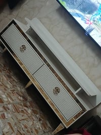 ميز نضيف • ٩٠سم