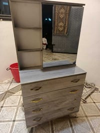 غرفة نوم • أثاث