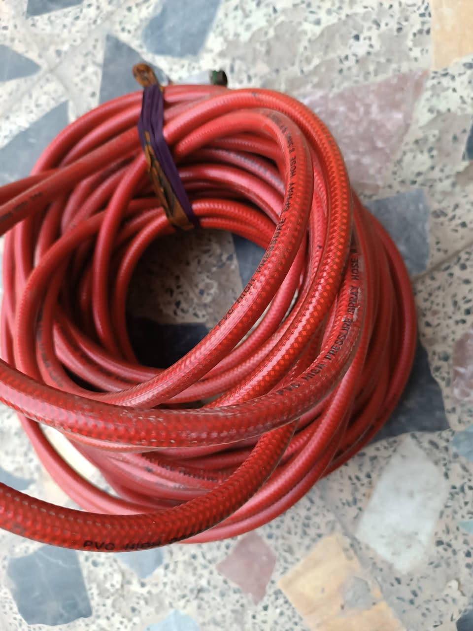 صوندة ماطور غسل للبيع اصلي مسلح 28متر السعر 35وبيها مجال المكان بغداد مدينت الصدر


**إذا كنت صاحب هذا الإعلان وتريد حذفه لأي سبب، رجاءا أرسل رسالة إلى الدعم الفني**