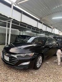 للبيع ماليبو موديل ٢٣ بيهة صبغ جاملغ وباب بدون دواخل  مكينة ١٥٠٠ تيربو...