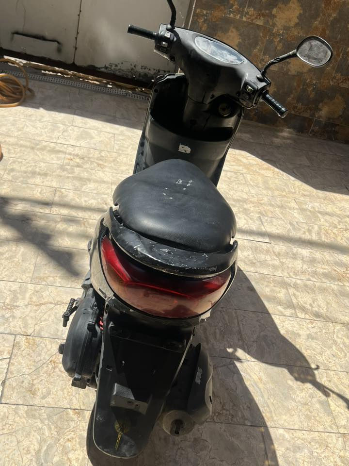 سلا عليكم دراجه بريز جديده نتصل ع رقم ***********
