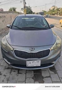 فورتي 2016 وارد امريكي حادثه جاملغ بدون دواخل وبدون ايرباك  صور الحادث...