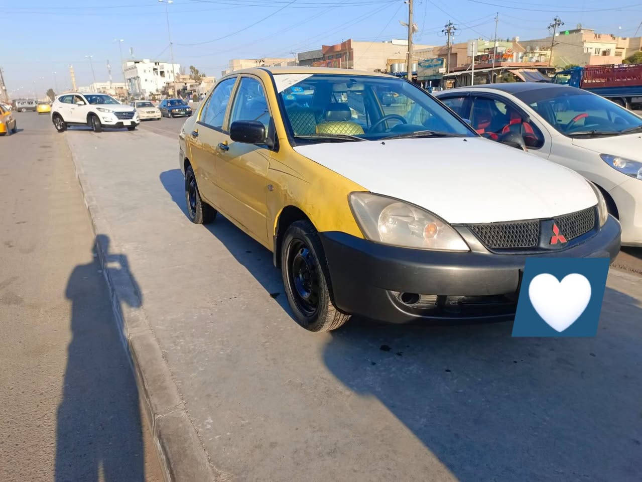 السلام عليكم 
لانسر 2009للبيع 
 رقم بغداد بأسمي سنوية28  
سيارة قبل شهرين مبدل صدرها الأمامي  تختم تايرات أمامي وخلفي جديد راديتر وبور وباتري كلة مبدل جديد 
تبريد يشتغل فقط منقص غاز
مكينة بيهة تبخير فقط والجاملغ الأمامي جهة سايق بي ضربة بدون دواخل  والجاملغات الخلفيات بيهن بارد فقط 
السعر  58 وبيهة مجال للإستفسار الأتصال على الرقم 
***********
