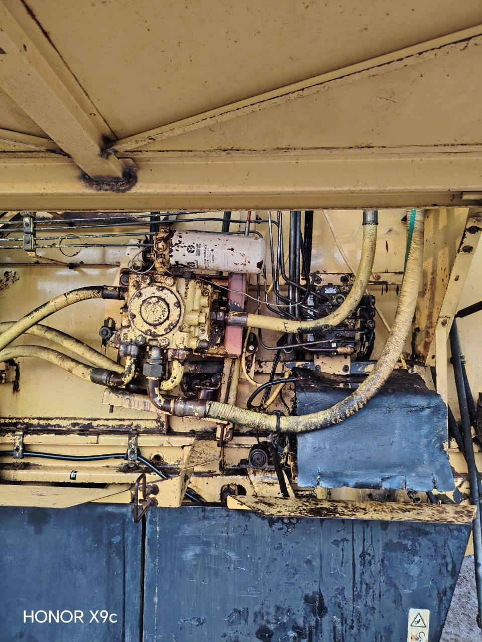 سلام عليكم حاصده نيو هولند موصفات هايدرو خمسه بلم كفالة كير محرك تبريد ثلج تخم تاير جديد كهربايات شركة كفاله عامه موديل ٩٧ عنوان بغداد اليوسفيه سعر اتصال  ***********
***********
