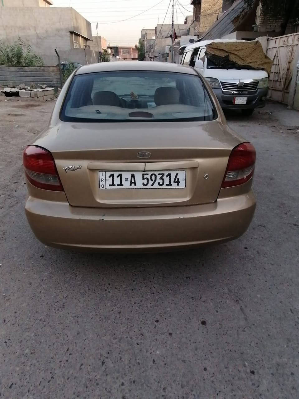 السلام عليكم كيا ريو موديل ٢٠٠٥ مصبوقه حزام الجماليه
سياره كامله مكينه اخيرمن الله السعر ٤٥ وبيه مجال قليل
إذ كو مروس عادي رقم تلفون ***********
