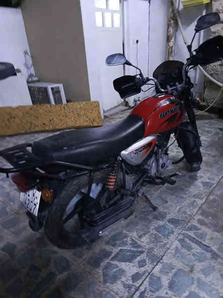 سلام عليكم دراجه بوكسر للبيع  مديل 20023رقم وسنويه مكينه مامفتوحه ولا تنقيص ولا تبخير  شرط تحويل سعر 2000/600مليونين وستميه وبيه مجال  مكان بغداد مدينت الصدر هذا رقمي   ***********
