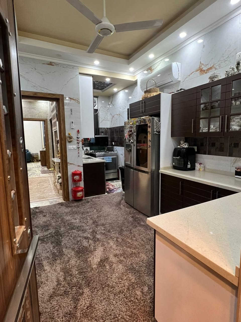 للبيع مشتمل مساحة 108م بناءحديث درجة اولى في زيونة

الواجهة 7م                   النزال15،5م  4غرف نوم

يحتوي ط الارضي على مطبخ استقبال حولي غرفة نوم وخدمات

ط اول غرفتين نوم سويت وخدمات ط ثاني غرفة وخدمات 

شارع سكني هادء الموقع زيونة محلة718

لمزيد من الاستفسارات مراسلة الصفحة او التواصل على الرقم الآتي:

☎️ *********** / شركة الجوهرة 💎

او زيارة موقع الشركة الكائن في:

📍 زيونة - محلة 710 - شارع القاعة الملكية - مقابل جسر الأمانة

🔍الشركة مجازة رسمياً من غرفة تجارة بغداد - إستثمر بأمان 🔎

📝 نستقبل كافة طلباتكم وعروضكم وعلى مدار الساعة ⏱️

"اتصل بالجوهرة والي تريده تبشره"💎
