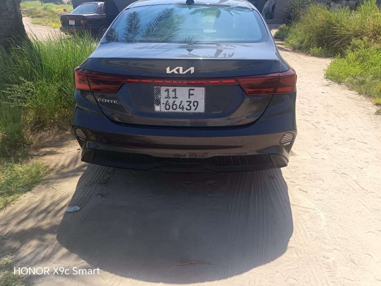 فورتي 2024
أمريكي 
مكينه ٢٠٠٠
ماشيه 21 ومشي امريكياً ٢٠ 
حادث السياره بنيد مبدل وبارد بل جاملغ 
بدون دواخل عدا براكيت بارد سحب بسيط 
نص فول 
مكان السياره بابل المسيب 
السعر 140 $ وبيه مجال 
☎️ ***********
