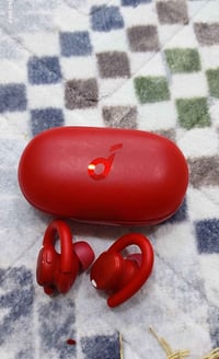 سماعات انكر • للبيع