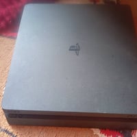 بلي 4 جديد استعمال قليل ٠٧٨٥٣٠٩٨٩٤٨