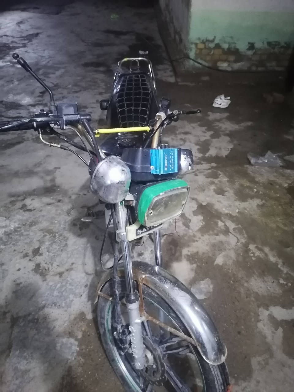 سلام عليكم دراجه سيفان موديل 2021 محرك ناعم فول كهربائيات كامله بس نقص اشايرر بس.. بيع او مراوس السعر خاص رقمي *********** موجود واتساب اتصل وتدلل
