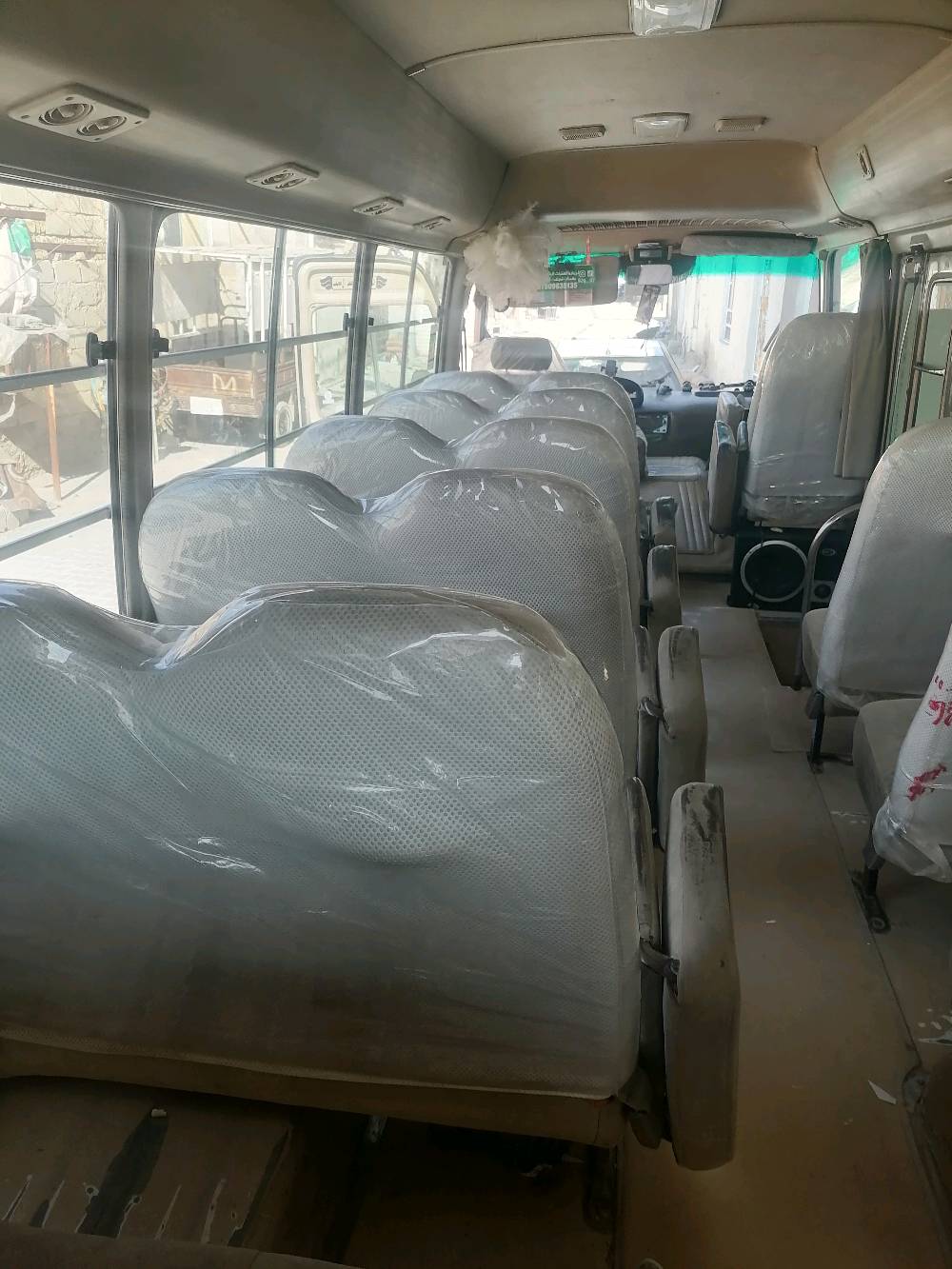 السلام عليكم. كوستر للبيع 2001 جاهزه سنويه جديده وبسمي . مكينه كير اكسن تبريد تخم تاير ويل ناصي محوره منضومه غاز 80
كشن عالي مال 2015 سياره متعوب عليها شراي اتصل مو شراي وتدور رخيص ارجو المعذره