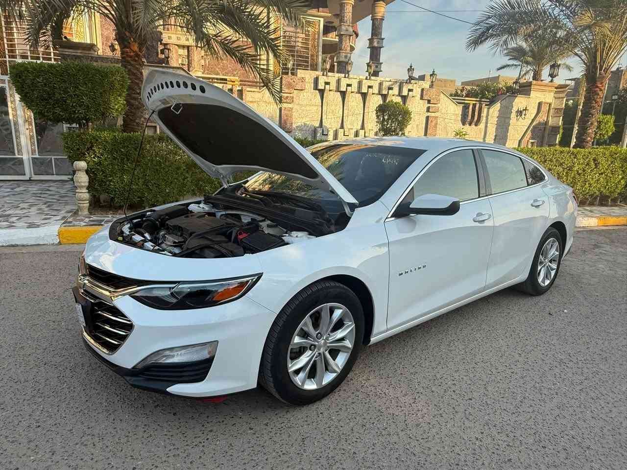 السلام عليكم
للبيع فقط بدون مراوس
ماليبو Lt موديل 23 حادثها 
نص بنيد
محرك 1500 تيربو
هند بريك بصمه
بصمه ابواب
تشغيل عن بعد
قطعتين تبريد
شاشه وكامره دواره
كشن كهرباء
لد نهاري
بك لايت لد
مانع تزحلق
منافذ usp
شاشه اعطال
152💵وبيها مجال
بسيط***********
مرقم بغداد كامل👍
