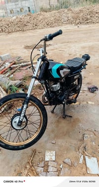 شباب دراجة ايراني شاصي ومكينه برفاز العبدة مديل 18 مبدل بيها فقط كاور ...