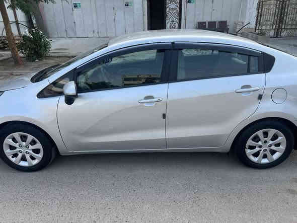 سلام عليكم كية ريو موديل 2017 وارد أمريكي بسمي مشروع وطني رقم بغداد جديد هزه جديد سنويه جديد كير مكينة تبريد مكفول موجود صور حادث بل منشور بدون لغود بدون شواصي بدون ايرباك ماشيه 87 ميل العنوان بغداد الشعب حي التجار السعر (97) بيه مجال 
***********
