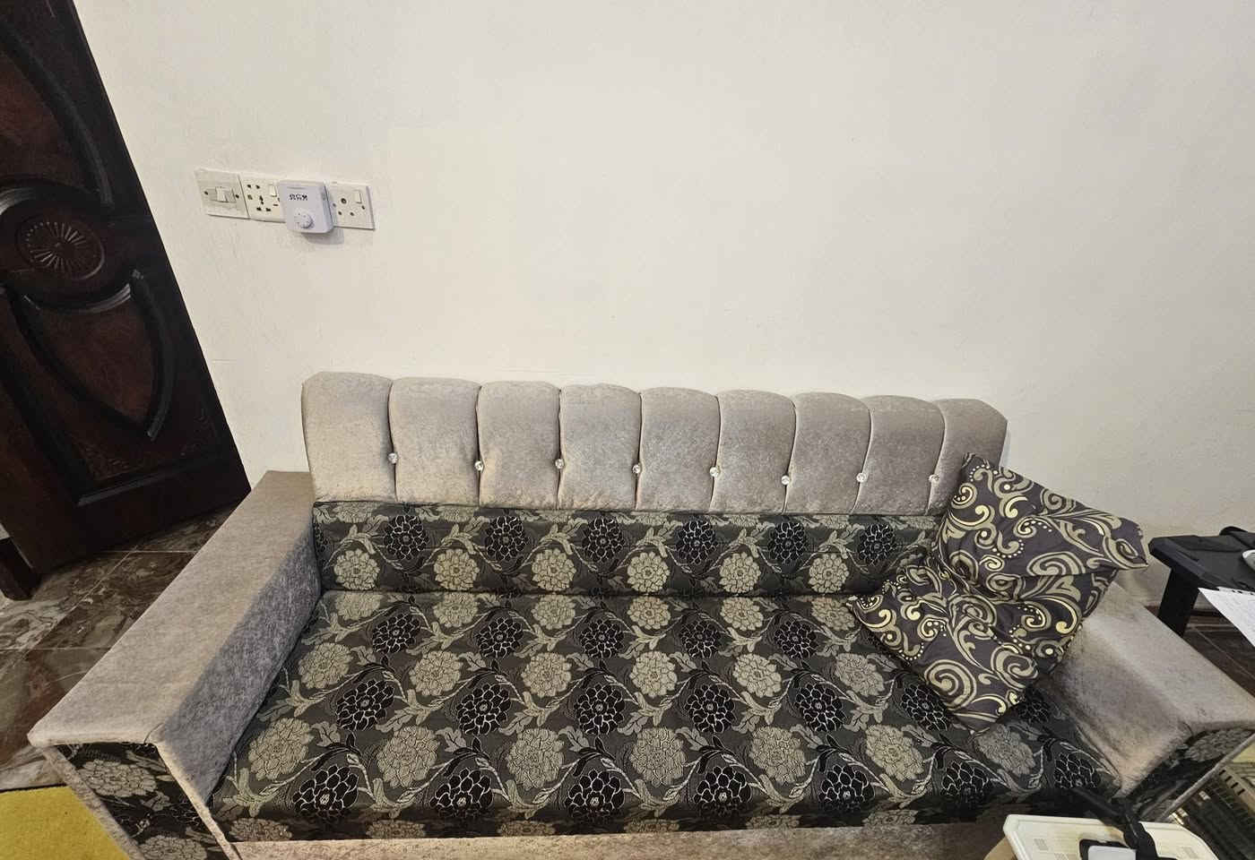 تخم ١٠ مقاعد
نظيف بدون خسف او كسر
السعر ١٢٥ الف


**إذا كنت صاحب هذا الإعلان وتريد حذفه لأي سبب، رجاءا أرسل رسالة إلى الدعم الفني**