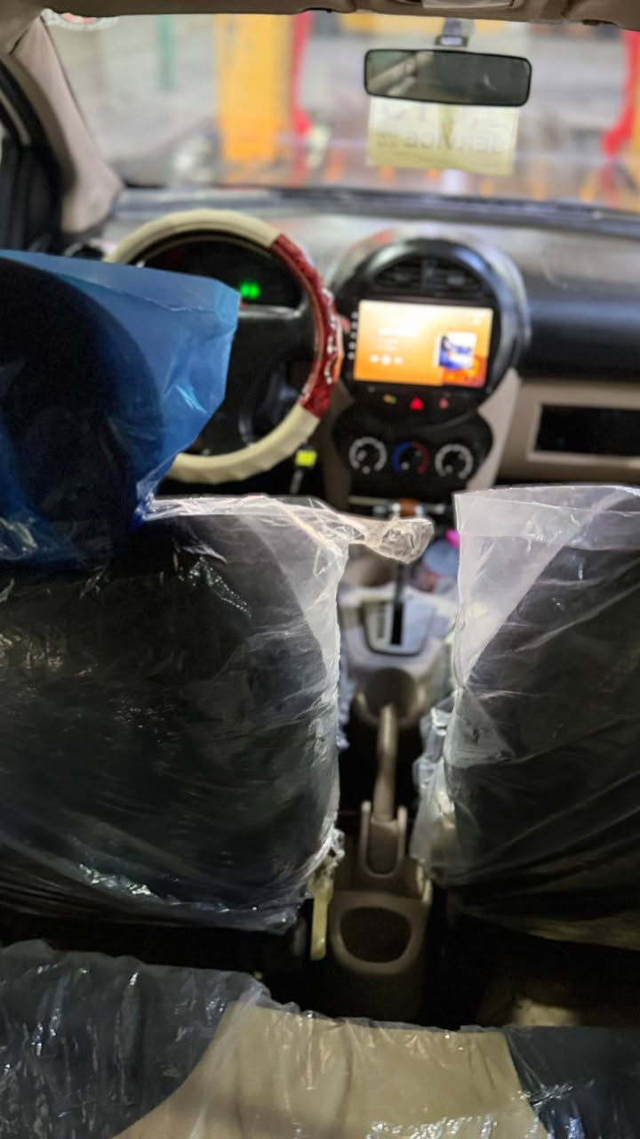 عن بيع جيلي باندا.    الموديل 2013 🚙🚗
مكفوووله عدا شخط بالباب الخلفي  وعالجته وشرط فحص سونار وين مايعجبكم 
شاشه عرض تلفازي 🖥️📽️📟💽🎆
تحكم مري جانبيه ⌨️ جام كهرباء ال 4 ابواب 🎛️
لدات  LED مزوده 💯🔱 بلوجكترات دعاميات صطاب لايت شغال 💡

طفاية حريق 
صدرها كلة جديد و 100/‎%‎💯بشرط الفحص ترايك وين مايعجبك بسمنه سنويه لل2031 وهزه سنه كامله ورقم اوربي
كير 🕹️ومحرك شرط مامفتوحة

 وتبريد ثلج شاهد الله بعز الضهر حماوه ربع وعل فحص خير من الله 

سويجات 2 بيها وماشيه68

 مكان بغداد الاسفسار عل رقم واتس او اتصال
***********
