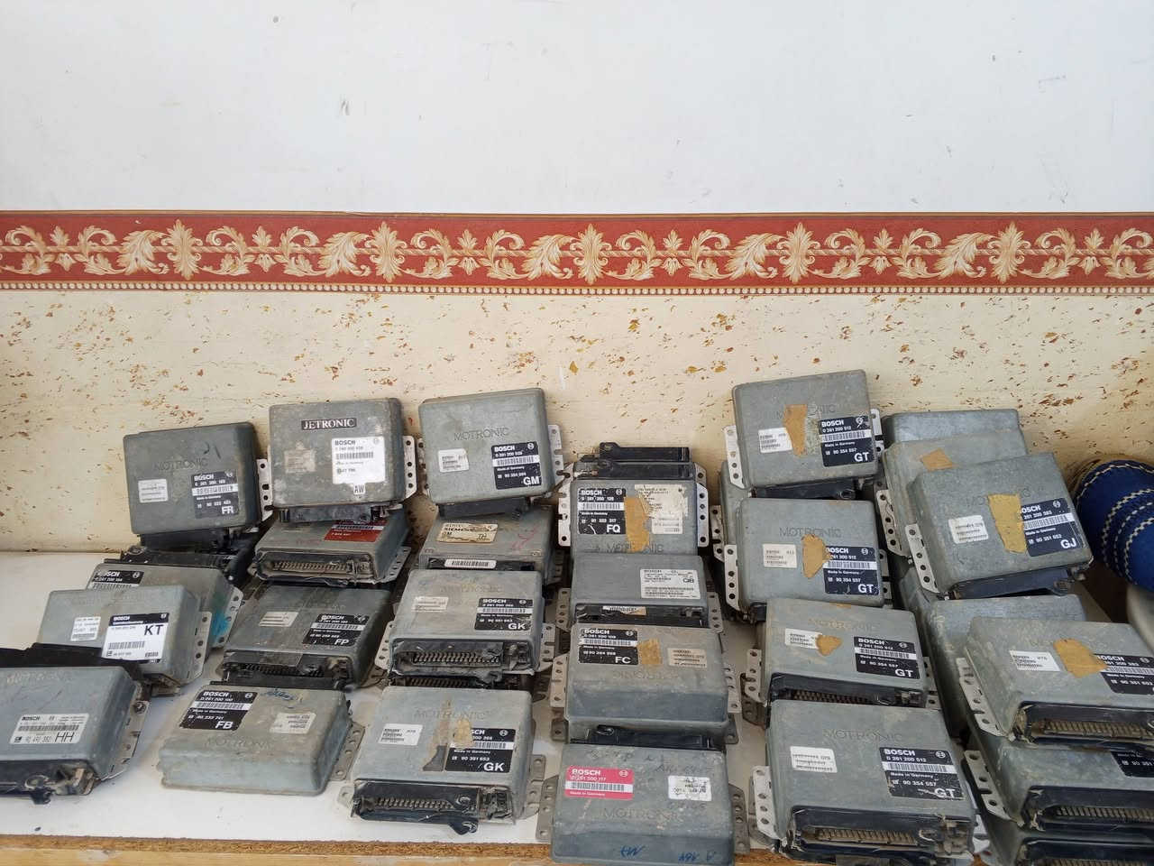للبيع جمله فقط عقل محرك عقل كير الواحد 6 الف اوميكا فكترا توصيل موجود ***********
