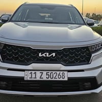 للبيع كيا سورينتو 2024 وارد أمريكي لون سلڤر هايبرد محرك 1600 توربو حاد...