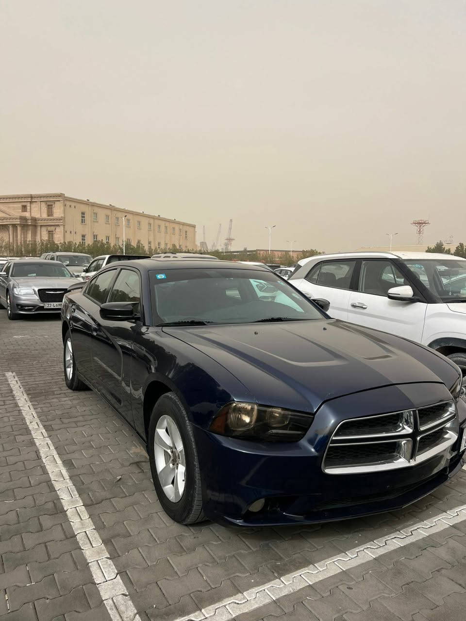 السلام عليكم ورحمة الله وبركاته من رخصة الادمن سيارة دوج جارجر موديل ١٣وارد كندي حادثهة جدا بسيط البنيد فقط والباقي كلة مكفول لا شاصي ولا لغد السيارة بيهة صبغ إثر  جراد قمارة وقبق الجنطة البنيد مبدل الجاملغ الامامي الايسر امبدل  محرك  كير كهربائيات تبريد قطعتين ثلج كشن كهربائي فتحة بالسقف بصمة السيارة ماشية ٢٤٠الف رقم بغداد انكليزي سنوية جديدة وهمزة جديدة تحويل ملكية بأي وقت السعر ١٤٢ورقة وبي مجال او المراوس مكان السيارة بالبصرة للإستفسار الاتصال على الرقم *********** البصرة, العراق
