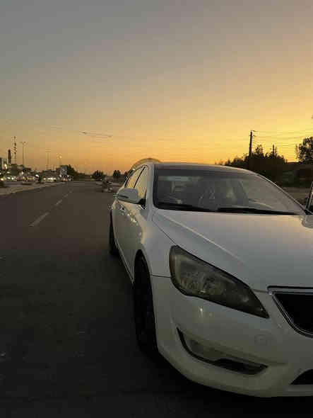 السلام عليكم 
للبيع كيا كدينزا - Kia Cadenza

وارد خليجي مديل2011

فول مواصفات

محرك 3.5دوش

بانوراما قطعتين

تبريد قطعتين

مري شفط +ترحيب

مقاعد جلد +كهربائي

حساسات امامية 

وحساسات خلفية

ترحيب داخلي فول تحكمات استيرن

كشافات 
بردة بلادية 
بعد مواصفات كدينزا معروفه

ماشية130k

الصبغ فقط هلال الجاملغ الخلفي وبارد حك شبر جداً بسيط في بنيد عند لايت عكس سائق غير هذه مكفوله من لحادث والعيب الشرعي 

السيارة جاهزه بفضل الله عدى ملاحظات جداً بسيطة رقم أربيل تحويل او وكالة اني جاهز 

السعر (116)وبيها مجال للشراي 

مكان السيارة بغداد حي جهاد 

***********

***********
