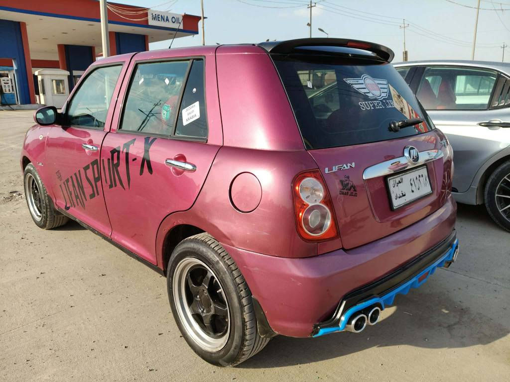 ليفان 2013 سنه وى پلاستيك مشروع وطنى به شه رتى ئه وليات گيرو مه كينه و ته بريد به شه رت ته قه و ره قه ى به شه رت  سياره كه هه تا بلێی جوانه  بنزین زۆر که م ده خوا 
سعری ٢٩ وه ره قه و مجاله کی که م 
شوێن هه ولێر
*********** أربيل, العراق
