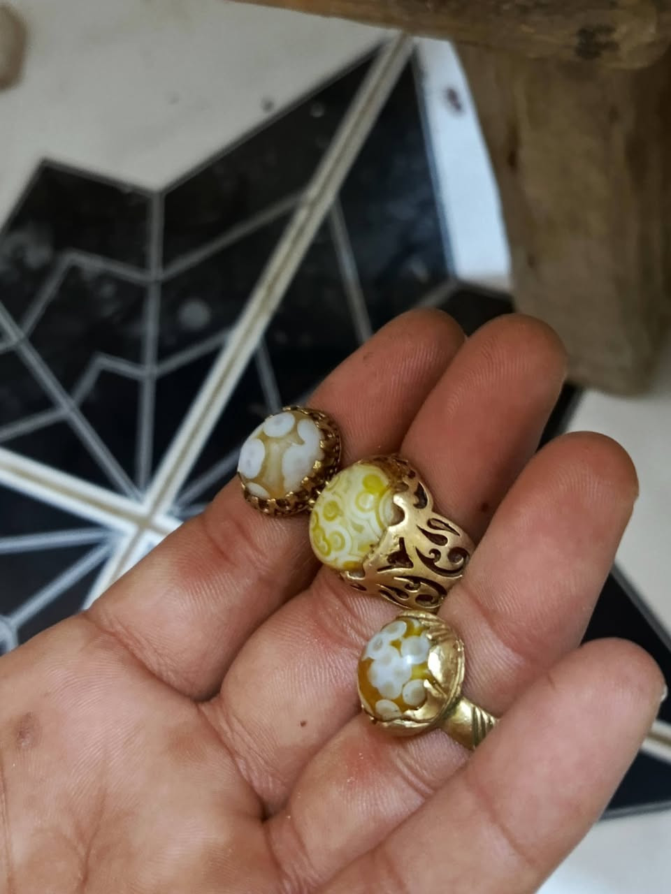 1//سليمانيات صفر خوات خناصر
2//سليمانيات حمر خوات شي احلا من شي لسعر 15مكاني بصره


**إذا كنت صاحب هذا الإعلان وتريد حذفه لأي سبب، رجاءا أرسل رسالة إلى الدعم الفني**