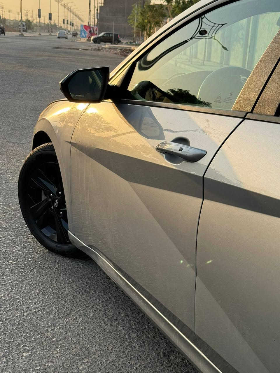 السلام عليكم
النترا مديل ٢٠٢٢ أمريكي
 حادثها جاملغ وبنيد بدون دواخل
 لا لغود ولا شواصي
مكينه الفين دوش
ماشية 49الف فقط 
مواصفات
بصمه
تحكمات ستيرن جهتين
رادار بصمه أبواب
تشغيل عن بعد
رقم كربلاء بأسمي حره
للاستفسار اكثر اتصل
***********
