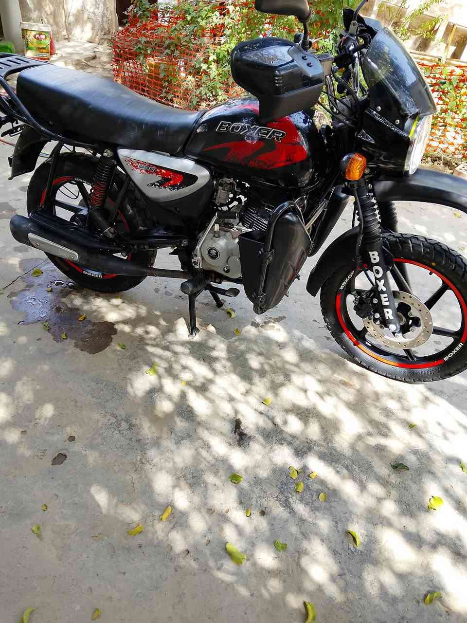 سلام عليكم بوكسر 2023رقم وسنويه مجفته تجفيت شركه ماناقصه شي بس القبق الصفحه مال باتري طاح مني وباقي كله كامل وشغال ملاحضه رقم الدراجه عربي ضايع بيه سنويه موجوده وتحويل مباشر اسويلك بيه وكاله بالمحكمه بسمك وتروح لمرور يطونك لوحات انكليزيه شغلته بسيطه بس الله شاهد لن محتاج وريد ابيع مكاني بصره خمسه ميل قرب ساحة الصلاة متواجد واتساب***********
