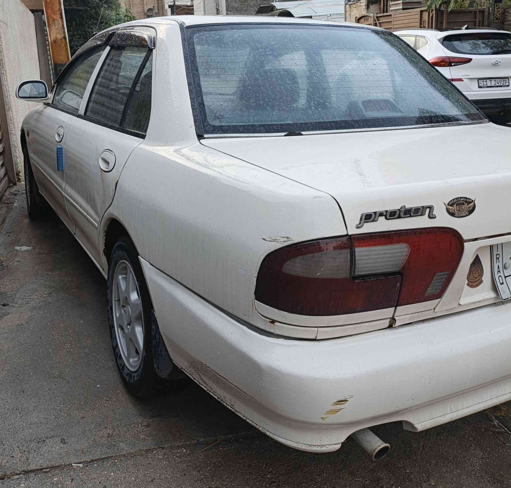 رقم بغداد
مكانها بغداد/حي الاعلام
***********
$45
صبغ قليل كلش
گير محرك مكفولات
السيارة نظيفة وكلش حلوة
الگيچات مال كامري 
الكهربائيات كلها تشتغل وبدون چطل
تبريد ثلج
اللايت اصلي ماطور يصعد وينزل
بس ضوه اللايت ب$100
لايت مخيف بيها
الكابريتر كلش نظيفة بدون بگ فاير
التفويلة 400 كيلو متر تمشيني
الدرگة او الستيرن كلش نظيفة
