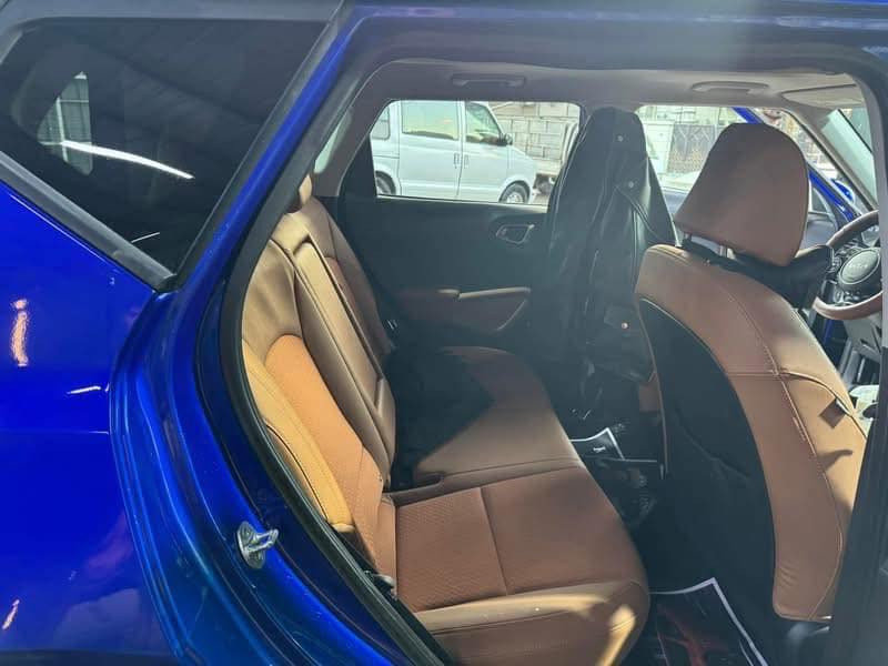 السلام عليكم كيا صول 2024 جي  تي فول فتحة اشاير بل مري حساسات امامي وخلفي توقف ذاتي كشنات كهرباء وتدفئة هوايه بيها مواصفات حادث جانب الأيمن تبديل 3 قطع جاملغ امامي وبيبان 2 امامي والخلفي جهة اليمين بدون دواخل فول مواصفات بدون ارقام سعرها165ورقه وبيها مجال  ولون مميز وداخل مميز وتبديل القطع نفس ألون بدون صبغ لتواصل
‭0773 244 5392
