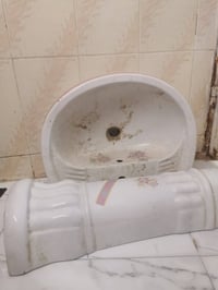 مغاسل وحدة • مغاسل