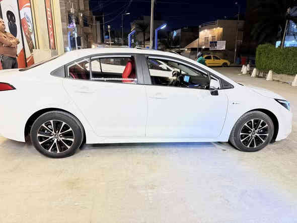 السلام عليكم
للبيع كورلا موديل ٢٠٢٥ شكل الامريكي هايبرد كفاله عامه وضع شركه ماشيه ٥ الف بعده كاعيات مالتهه مامفتوحه مواصفات 

فتحه

بصمه

شاشه 

كامره

تحكم ستيرن 

لد امامي

لد خلفي

اوتو هولد

سايد بريك دكمه

كشنات جلد احمر 

سياره جديده بمعنى الكلمه رقم بغداد تحويل ثاني يوم العنوان بغداد زيونه  السعر ١٥٠ وبيه شي بسيط للاتصال
***********
