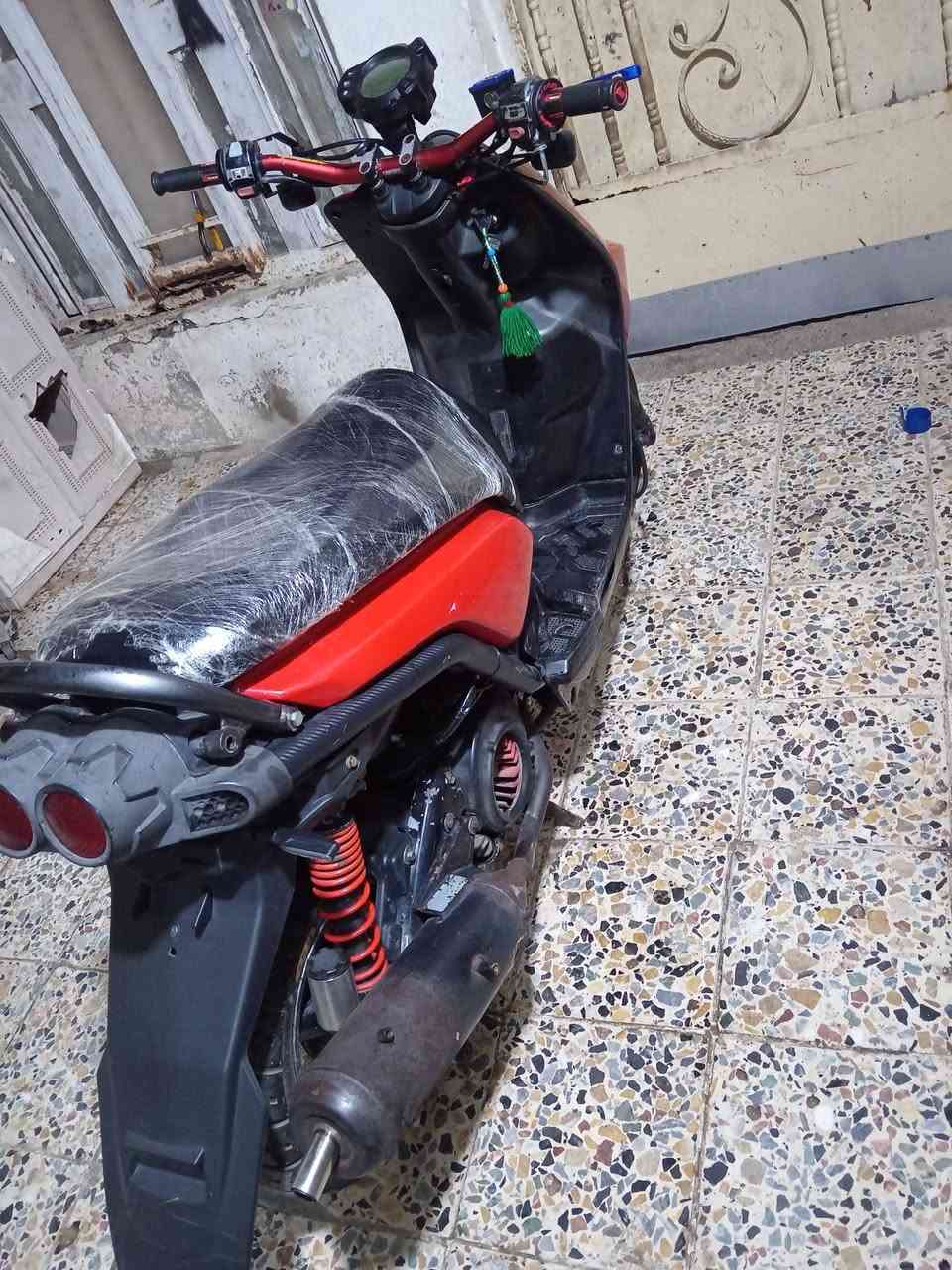 سلام عليكم جبل ابلادي موطور جديد موطور كله بلادي بي صلنصه رياضي استيرن رياضي السعر خاص المكان نعمانيه الرقم ***********
